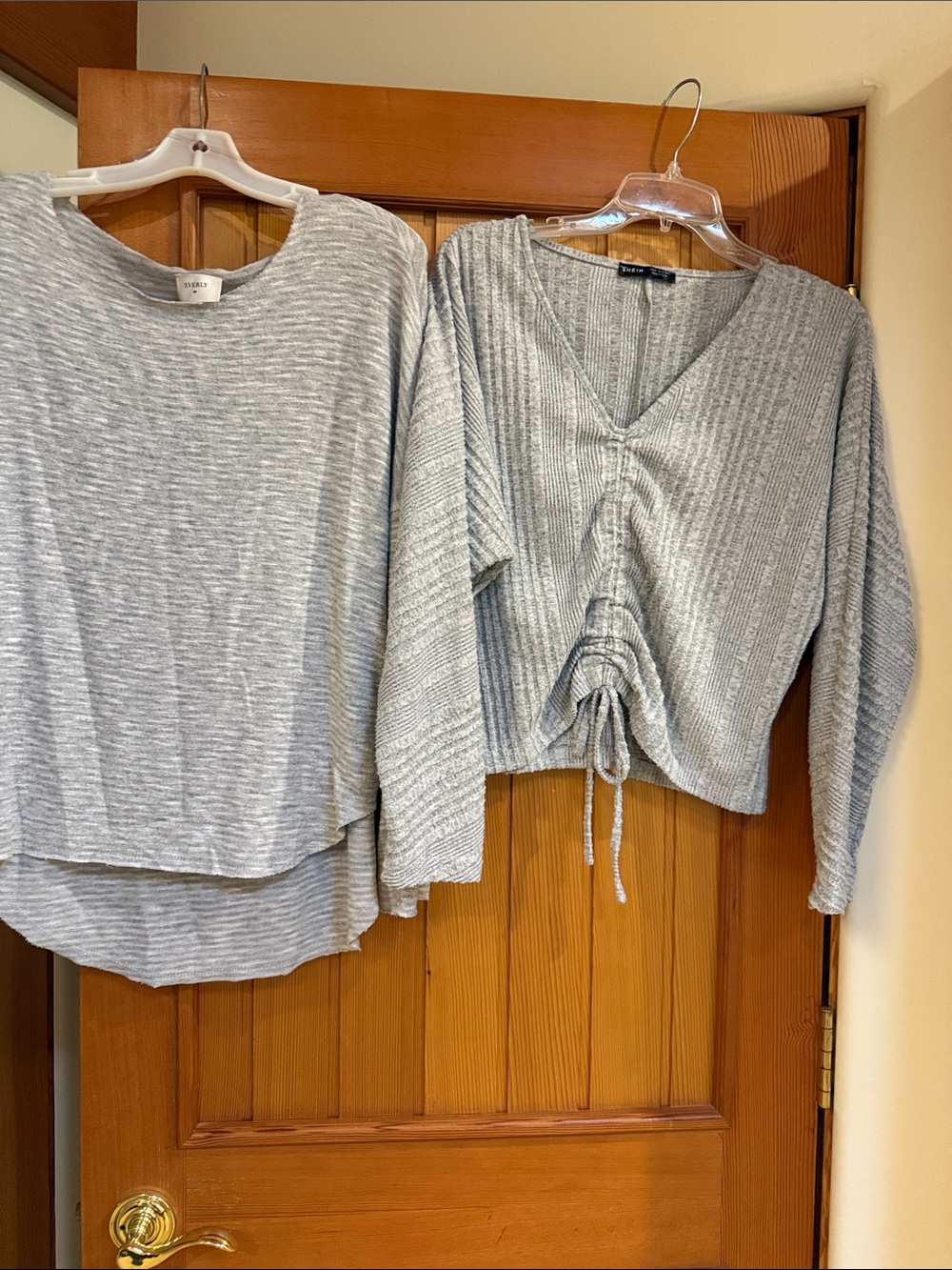 Everly and SHEIN Light Gray Ribbed Drawstring V-Neck and HiLo Top Size M and L